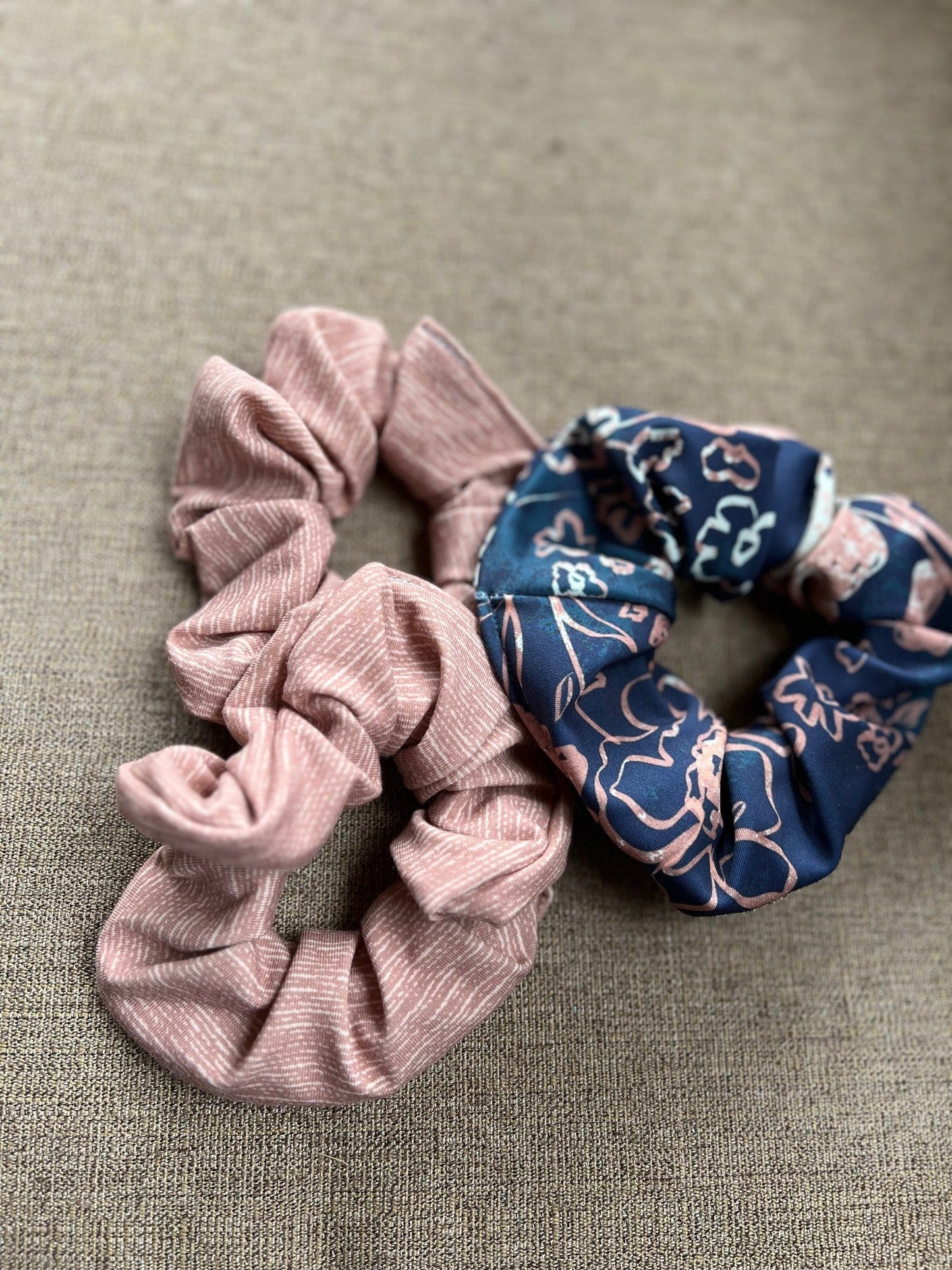 Drirelease: Rose Gold Printed Woven Texture