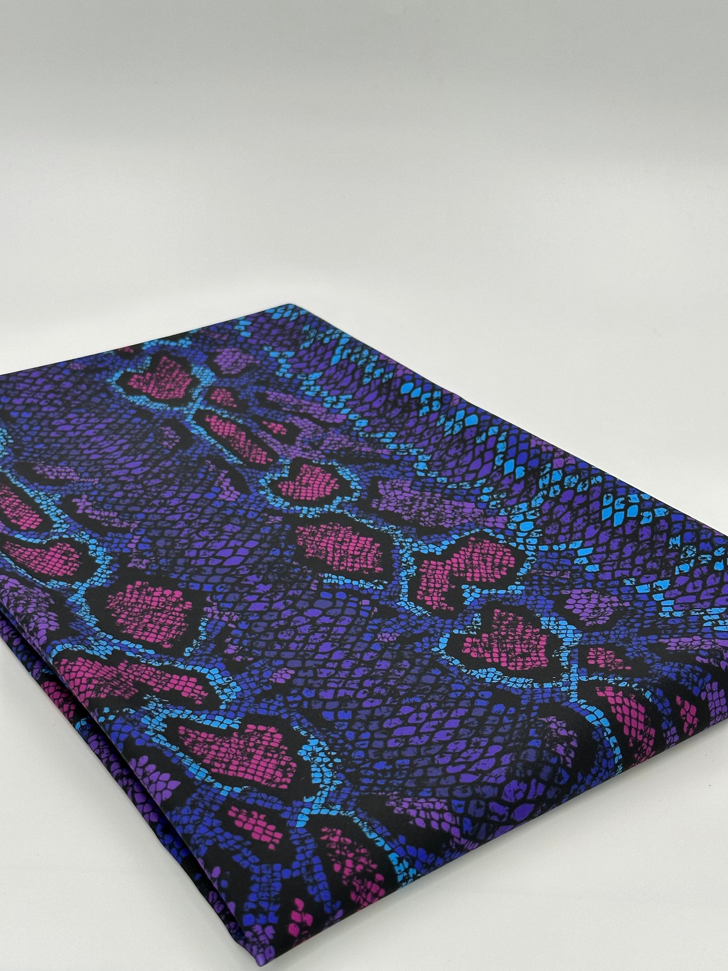 Swim Poly: Jewel Snake