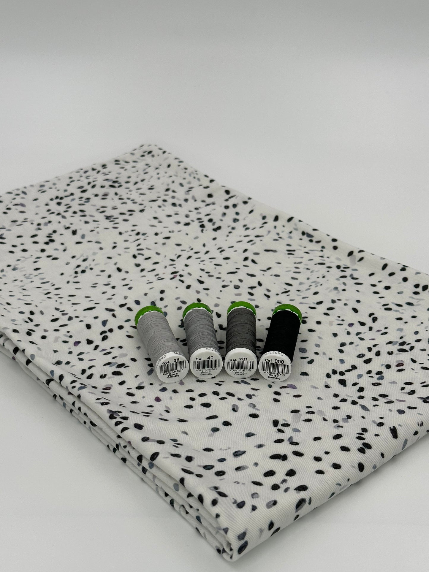 Boardshort: Dragon Fruit Seeds