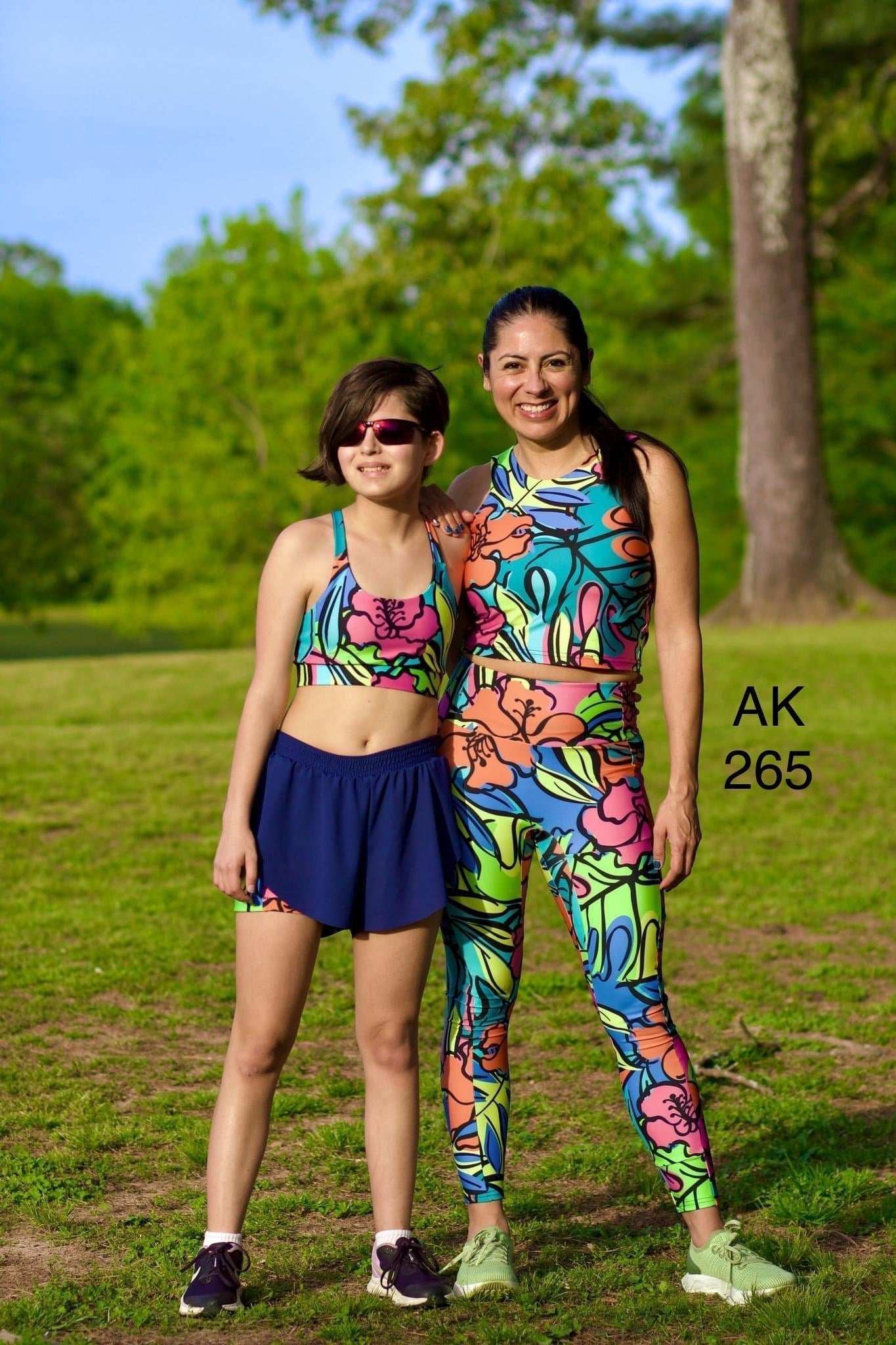 Swim Nylon: Hibiscus