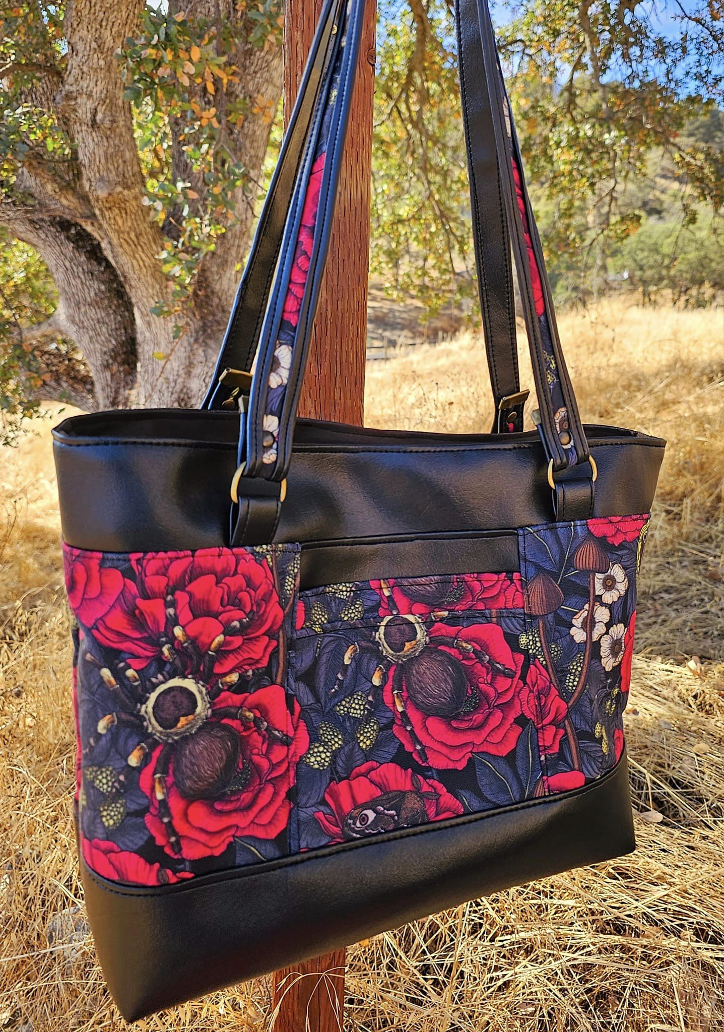 Flawed Panama Recycled Canvas: Spiders