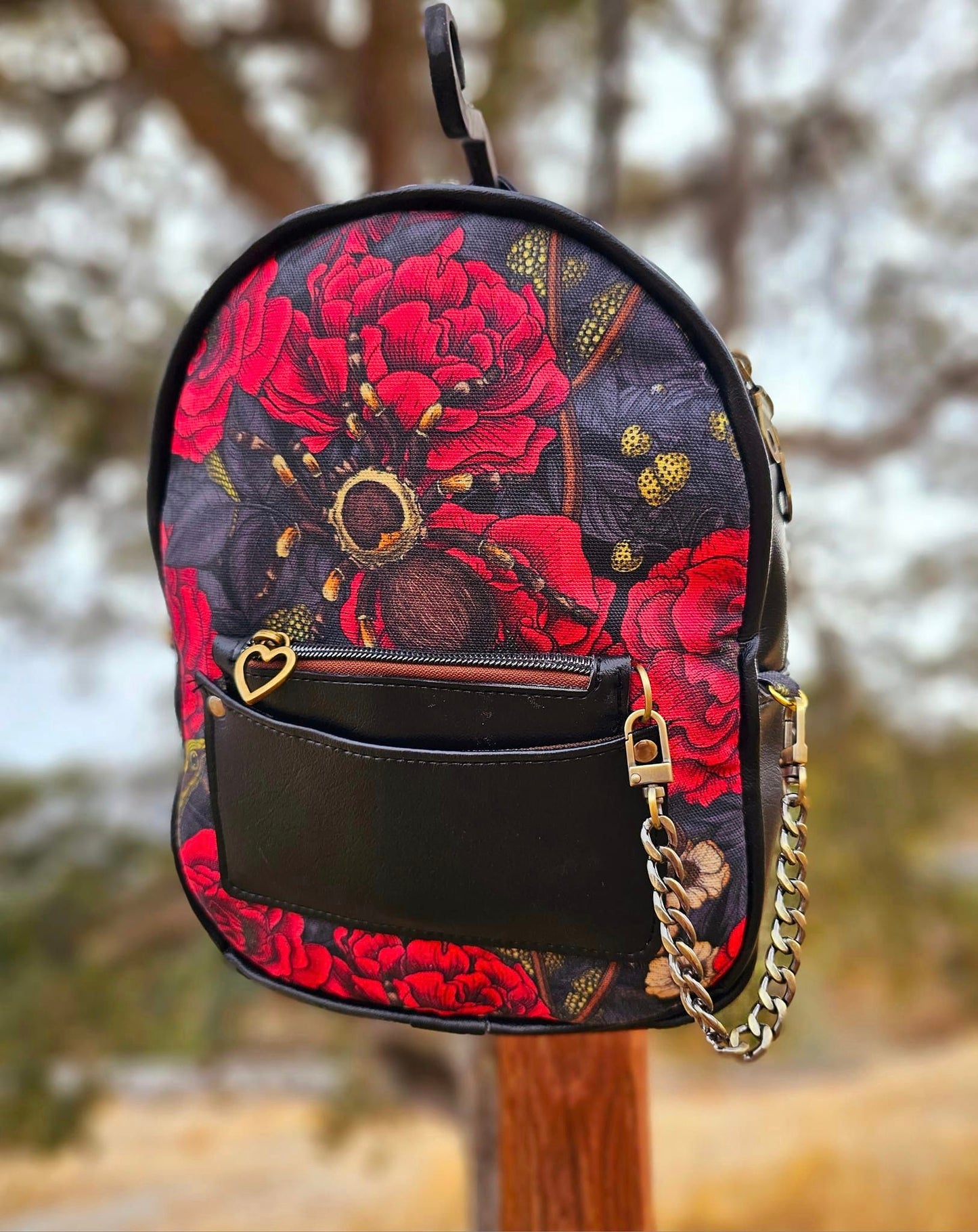 Flawed Panama Recycled Canvas: Spiders