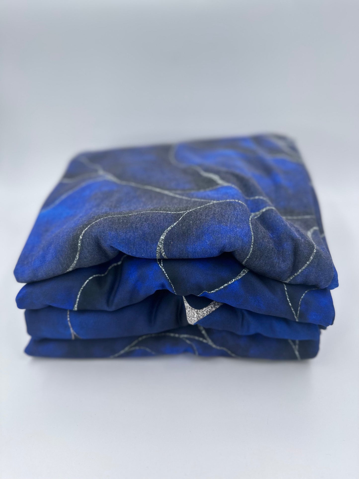 AK 265: Sapphire Leaves (Less Vibrant Coloring)