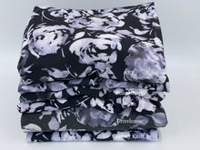Cargar imagen en el visor de la galería, Drirelease: Monochrome Roses