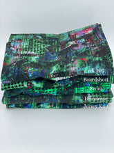 Charger l&#39;image dans la galerie, Jersey Knit: Green Urban Jungle