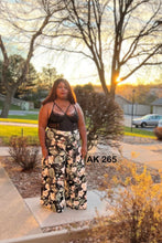 Load image into Gallery viewer, Jersey Knit: Magnolias